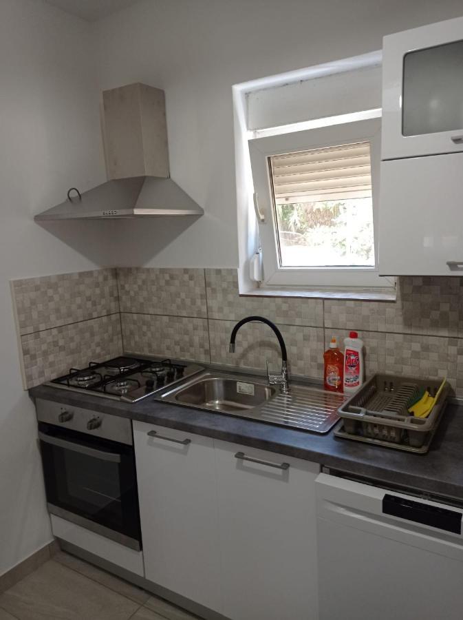 Apartament Apartman Vesna Pag Pag Town Zewnętrze zdjęcie