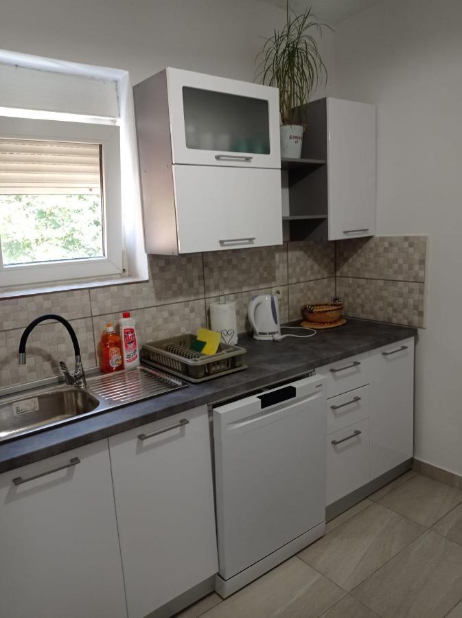 Apartament Apartman Vesna Pag Pag Town Zewnętrze zdjęcie
