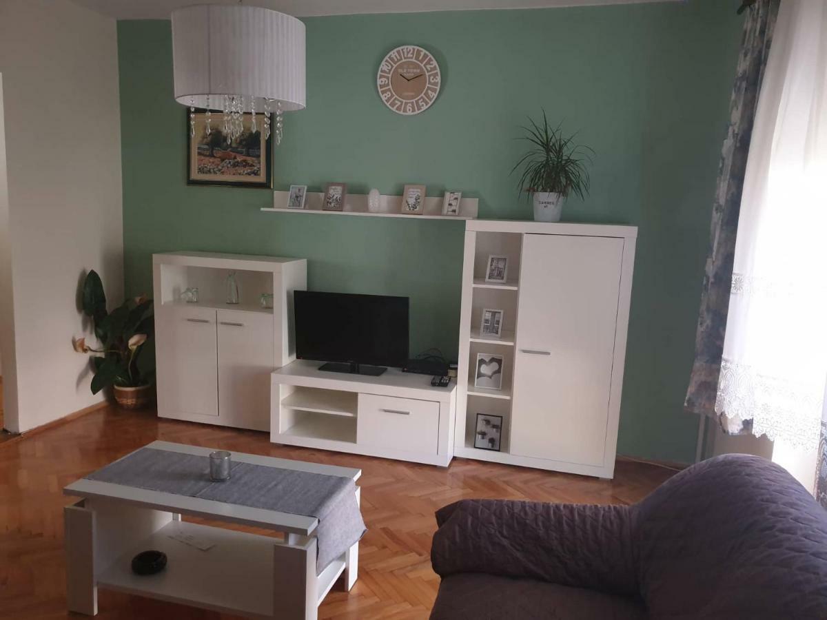 Apartament Apartman Vesna Pag Pag Town Zewnętrze zdjęcie